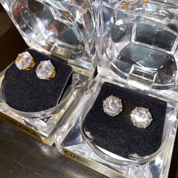 Cubic Zirconia Large Clear Gemstone Earring Bundle 2 Pairs NIB - Picture 1 of 5